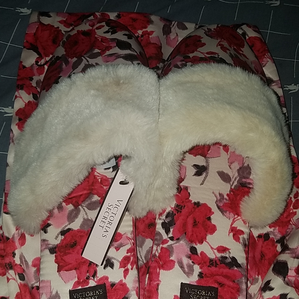 Victoria secrect slippers